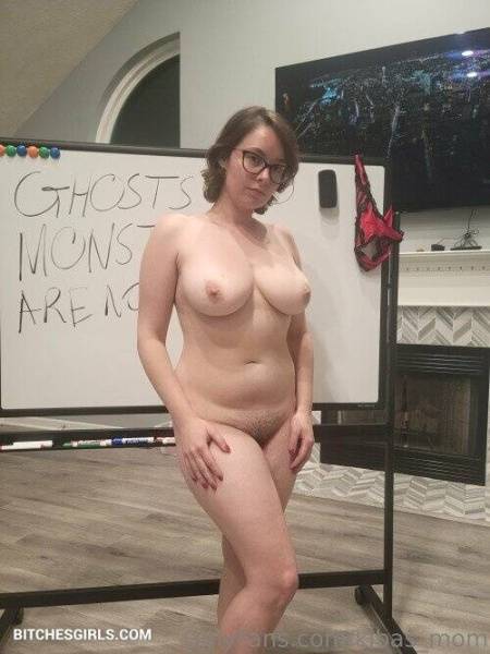 Kibas_Mom Reddit Nude Girl - Kirsten Reddit Leaked Nudes on chickinfo.com