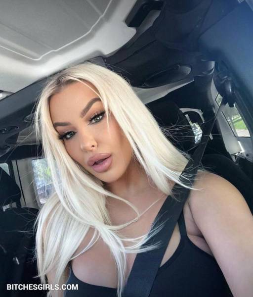 Tana Mongeau - Tanamongeau Onlyfans Leaked Nudes on chickinfo.com