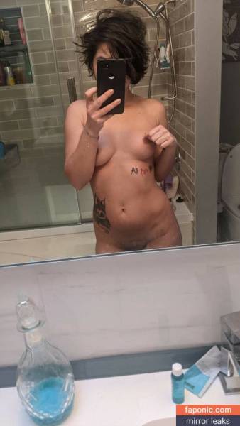 Aka DatLittlePetBoo aka SaucyShikari aka driftmommy aka fitpetboo aka littlepetboo Nude Leaks OnlyFans on chickinfo.com