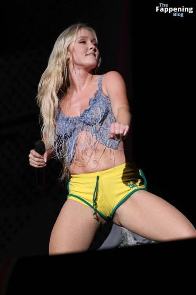 Zara Larsson Shows Off Her Goods as She Performs on Stage in Brazil (39 Photos) - Brazil on chickinfo.com